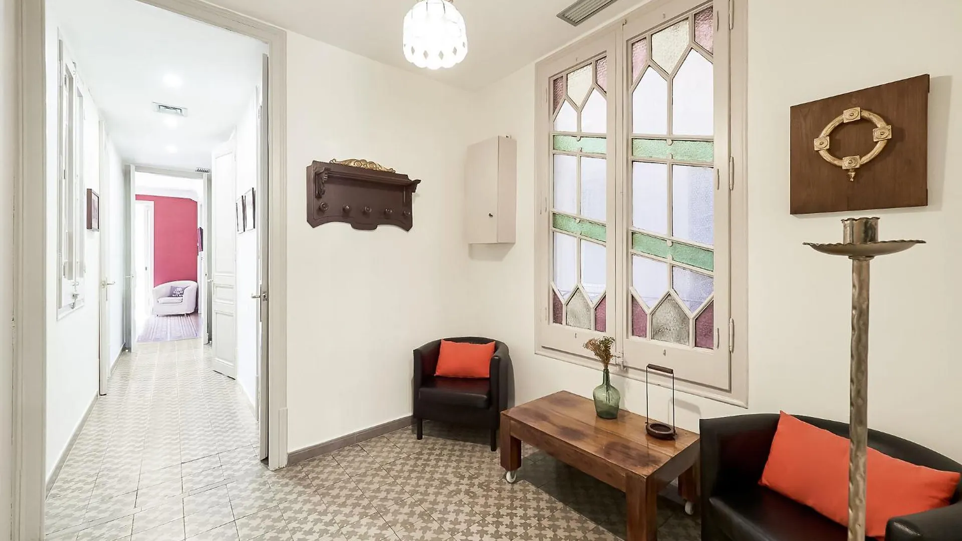 Modern Villa In Eixample With Sea Near Barcelona Lägenhet